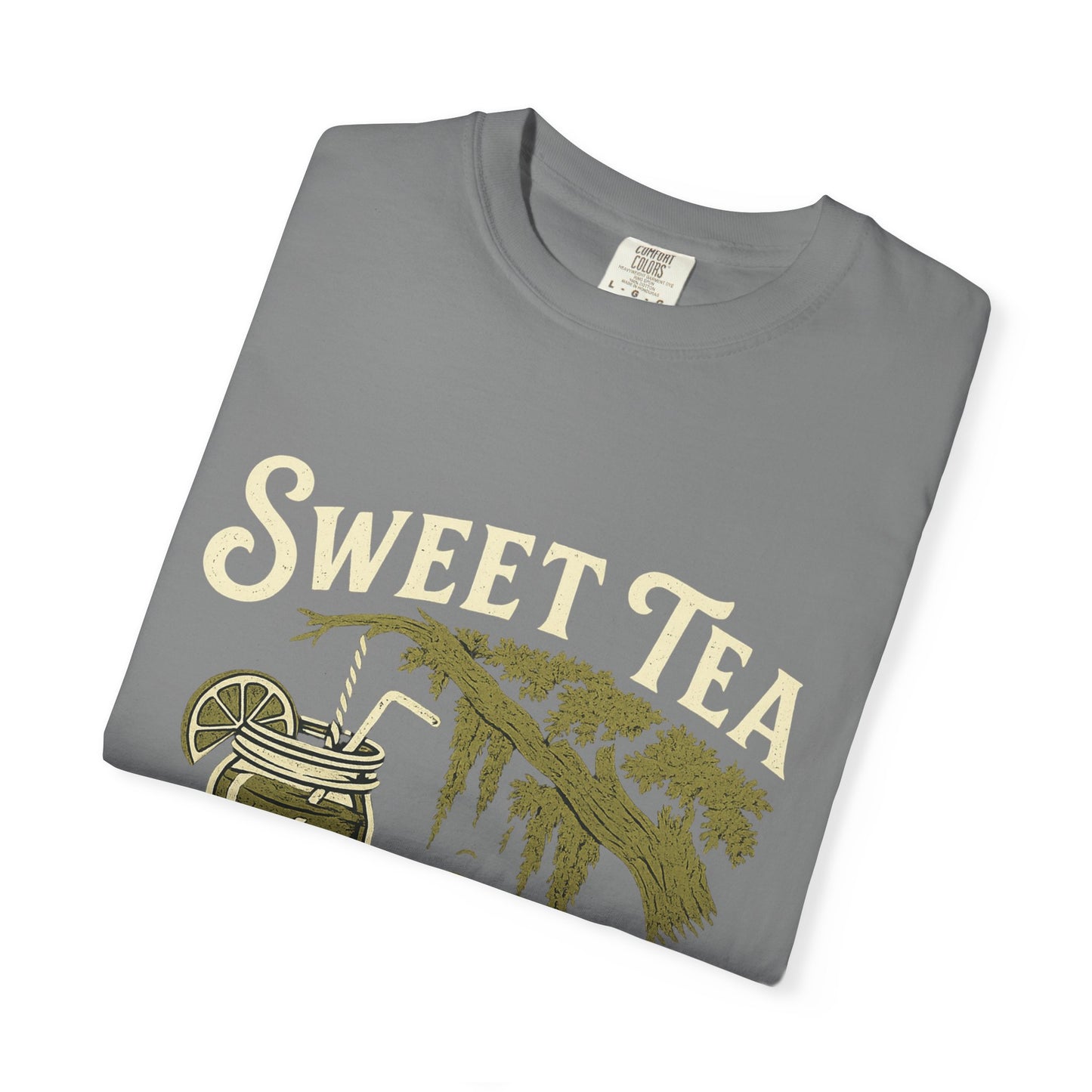Sweet Tea & Spanish Moss T-Shirt, Vintage Style Tee, Southern Comfort Apparel, Gift for Tea Lovers, Relaxed Fit T-Shirt