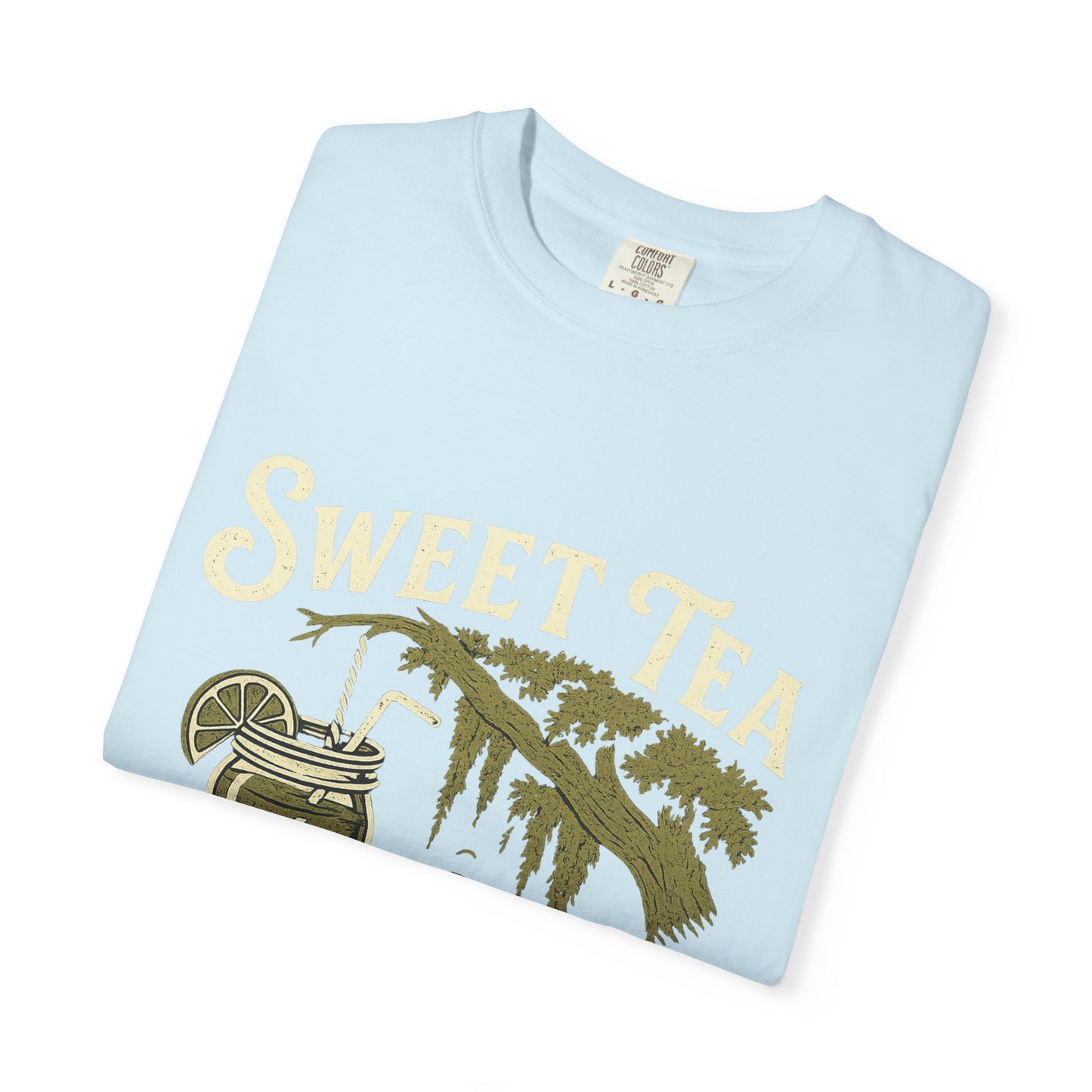 Sweet Tea & Spanish Moss T-Shirt, Vintage Style Tee, Southern Comfort Apparel, Gift for Tea Lovers, Relaxed Fit T-Shirt