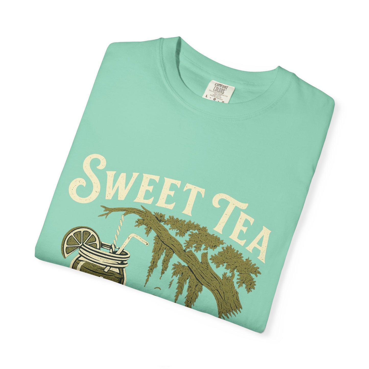Sweet Tea & Spanish Moss T-Shirt, Vintage Style Tee, Southern Comfort Apparel, Gift for Tea Lovers, Relaxed Fit T-Shirt